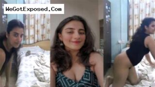 Hot college girl showing her boobs and pussy for Lover mms