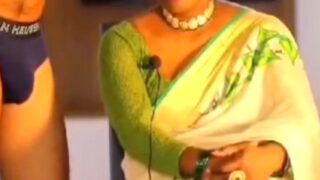 Indian MILF Gives Expert Blowjob Demo And Ass Licking In Saree