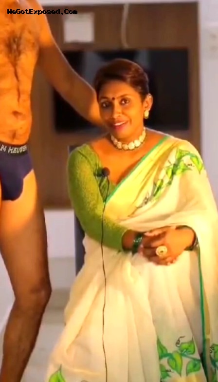 Indian MILF Gives Expert Blowjob Demo And Ass Licking In Saree