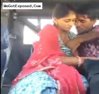 Marwadi desi village girl hot sex in car