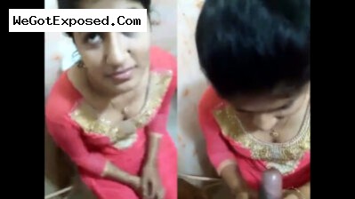 18y Punjabi girl in suit salwar deep sucking cock of her Cousin