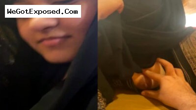Desi Muslim Girl in Burkha showing Boobs to BF and Blowjob in Restaurant, viral mms