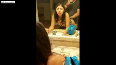 Indian Desi Lovers fucking in fornt of mirror MMS