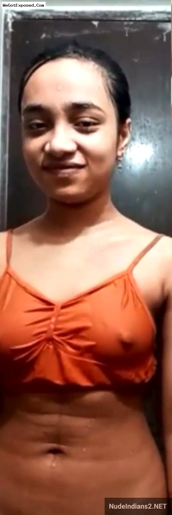 Kolkata muslim GF Atiya’s sexy naked selfies looking horny 4