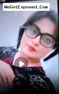 Lahore Girl Saman viral Video Showing Off Boobs