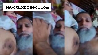 Old pervert fucks his son’s wife in Paki sex