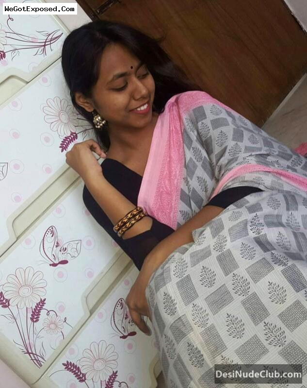 Beautiful young College Student showing biibs and Pussy Big boobs 6