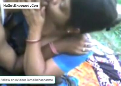 Bangla Outdoor Boobs Press mms