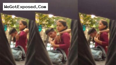 Bhojpuri school Girl sex in Public park with BF Records mms