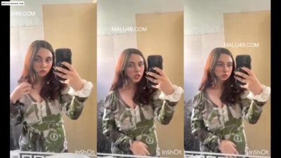Hot Pakistani Girl Huge Boobs Show MMS