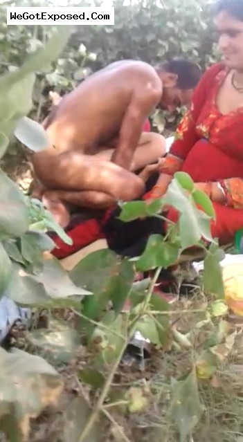 Paki step mom and daughter Sex Scandal Video