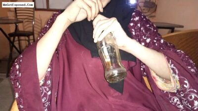 My Neighbor Is so Horney She Wants Big Dick Full Hindi Footjob